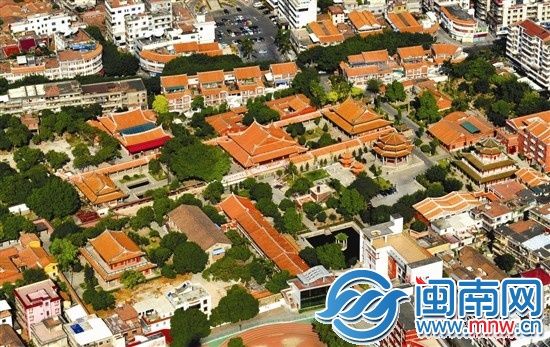 3.承天寺又名月臺(tái)寺，位于南俊路東側(cè)