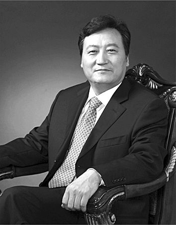 中國中鐵公司執(zhí)行董事、總裁白中仁