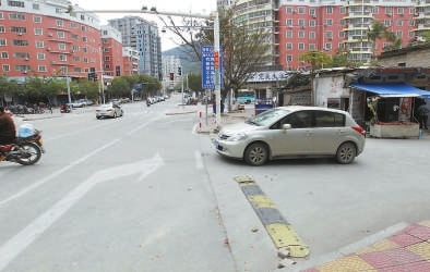路口隱蔽