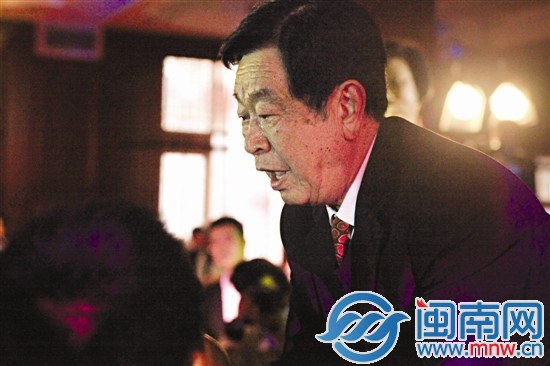 成功圓夢，吳天乙老師激動得流淚
