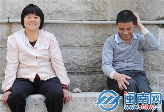 兩個(gè)人就這樣，如靜默電影一般生活了二十幾年