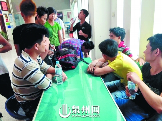 10名緬甸男子來(lái)泉州打工